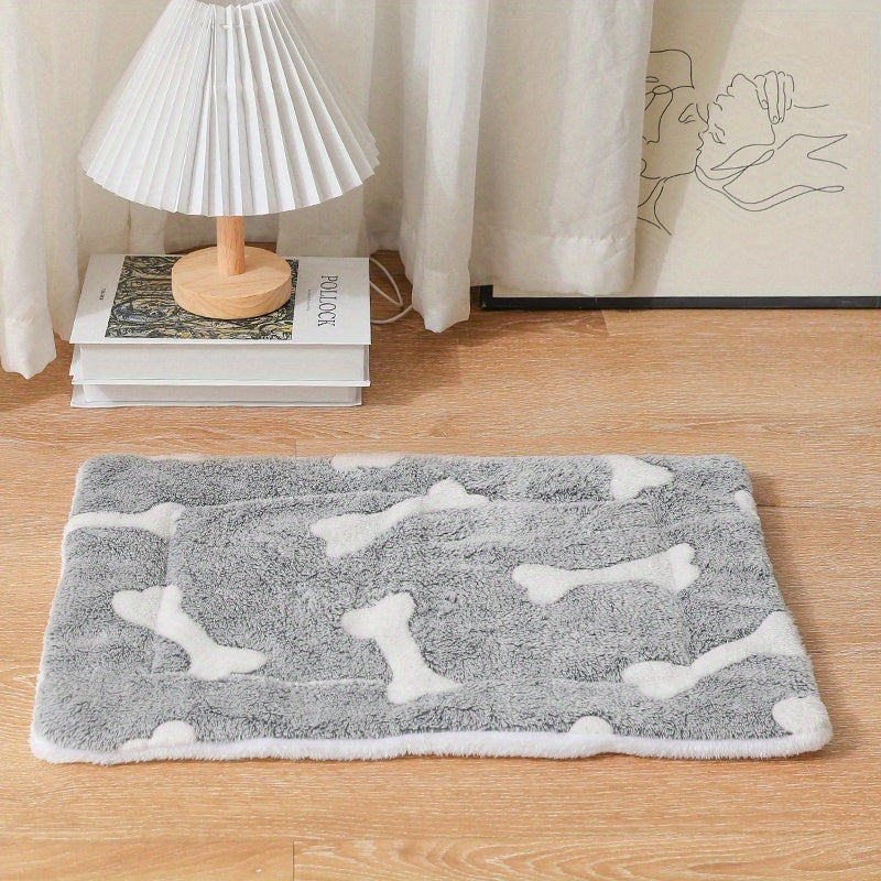 Self-Warming Reversible Pet Bed Mat